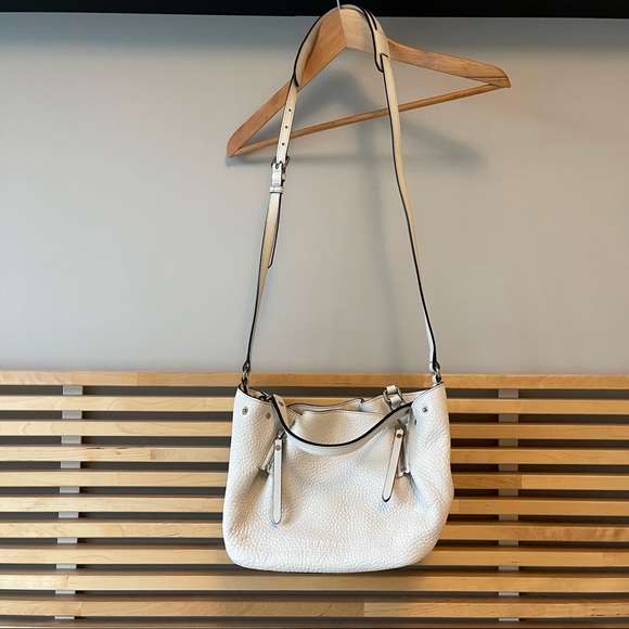 Burberry Bucket Bag Purse White Leather - Picture 3 of 14